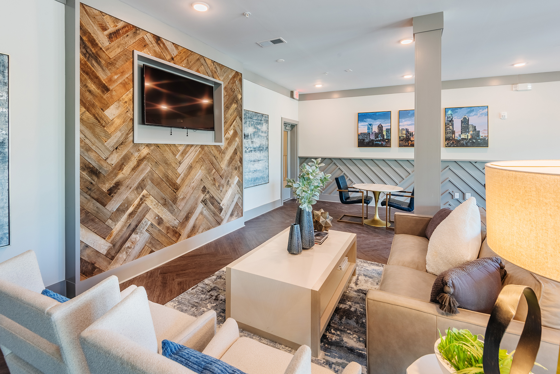 Mosby University City The Multifamily Advisory Group at Cushman